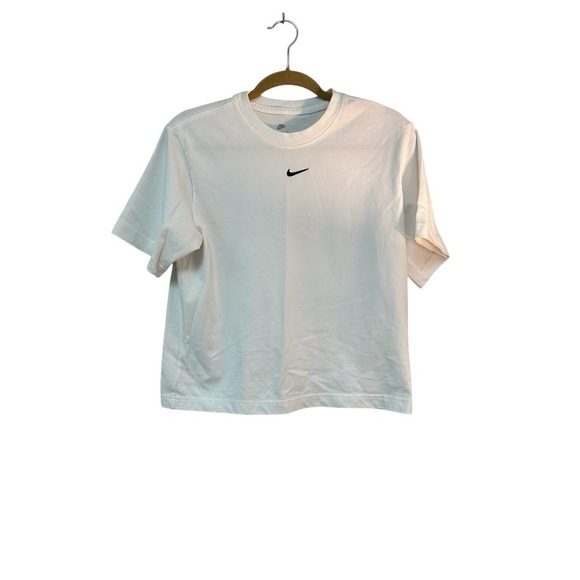 Nike Tops - The Nike Tee